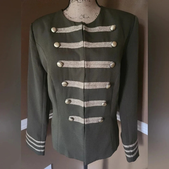New York & Company Jackets & Blazers - LG Gold and Green NY&Co Blazer